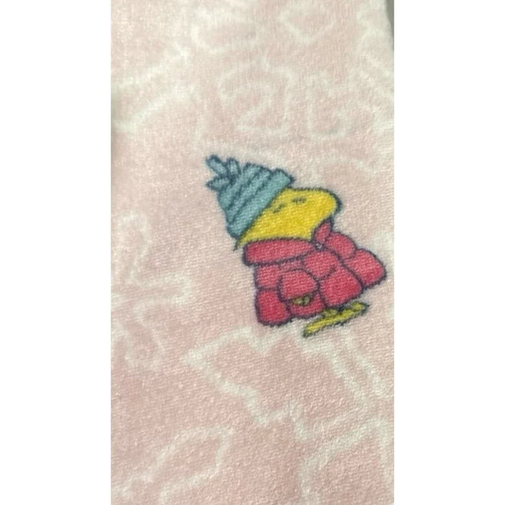SNOOPY HOLIDAY PUFFER JACKET REVERSIBLE PLUSH THROW BLANKET